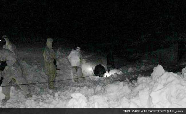 Trapped Under 5 Feet Of Snow, Cop Rescued By Army Near Line Of Control