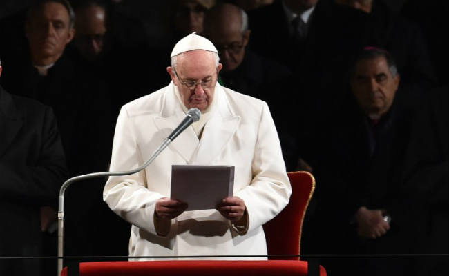 Pope Slams 'Rejection' Of Migrants, Refugees In Easter Message