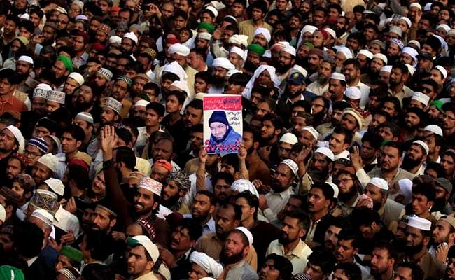 Executed Pakistani Hailed As Hero Of Islam For Supporting Blasphemy Law