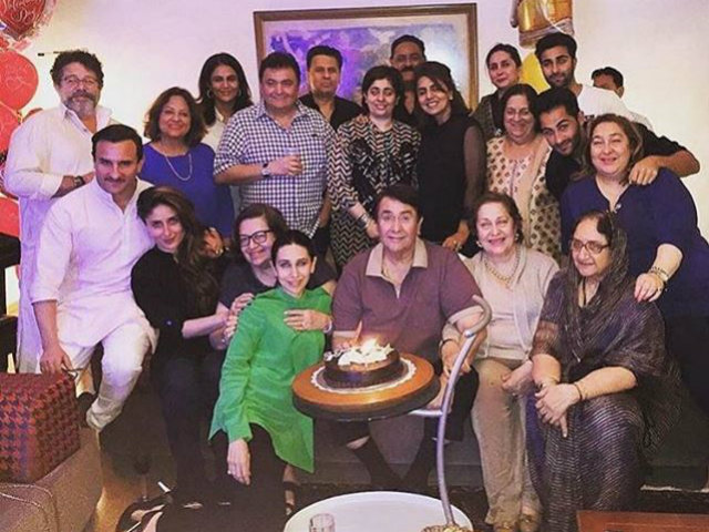 All At Once: '<I>Kapoor And</i> Family' in Pic Shared by Rishi Kapoor