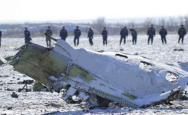 Russia Mourns Plane Crash Victims As Investigation Begins