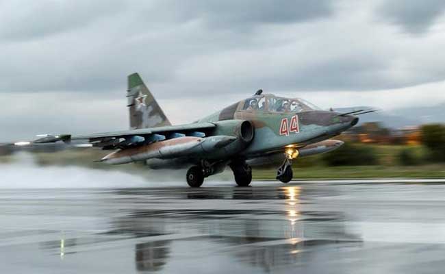 Russia Carries Out 25 Air Strikes Around Syria's Palmyra Targeting ISIS