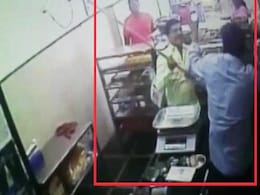 Shiv Sena Sacks Party Worker Accused Of Thrashing Vendor In Mumbai Shiv Sena Sacks Party Worker Accused Of Thrashing Vendor In Mumbai