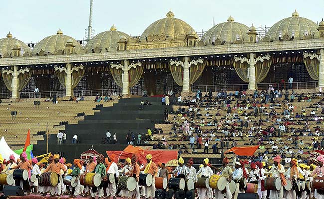 NGT किश्तों में जुर्माना लेने को तैयार, 25 लाख आज, बाकी की रकम 3 हफ्तों में देगी AOL