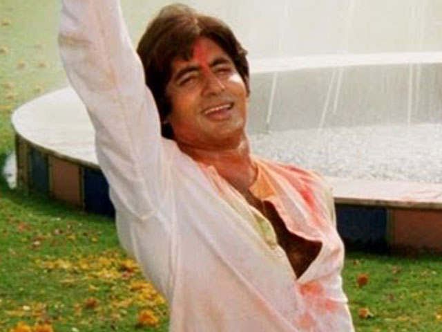 Amitabh Bachchan's Holi Memories Are Simply Colourful