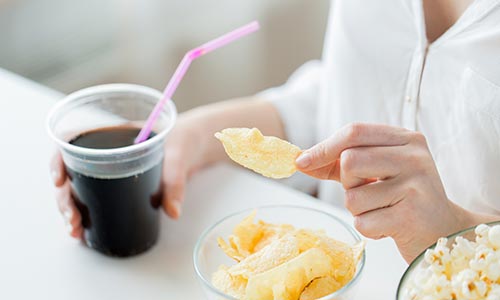 9 Foods And Drinks To Avoid This Summer