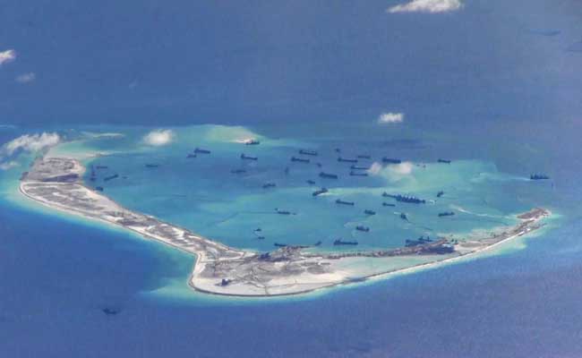 Malaysia Says 100 China Boats Intrude Into Its Waters