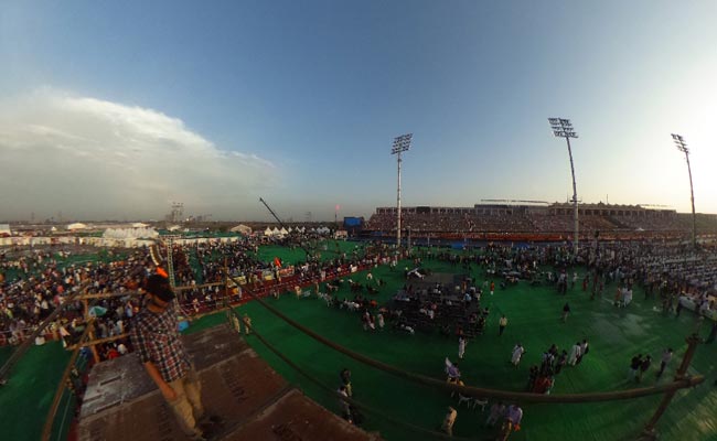360-Degree View Of Sri Sri Event And Amazing Stage
