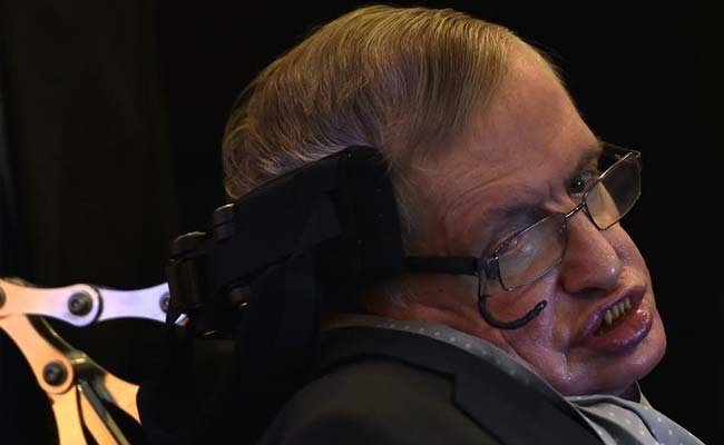 Stephen Hawking Joins 150 Top Scientists Calling For Britain To Stay In EU