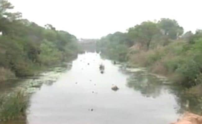 BSF Jawan Jumps In Canal To Rescue Officer's Wife In Jammu