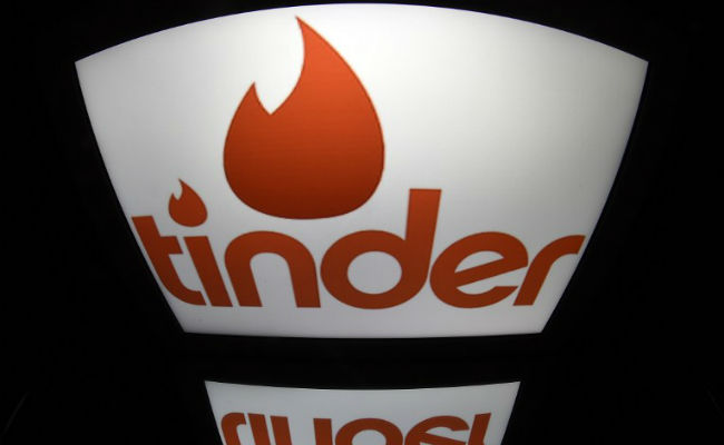 Tinder Looks To 'Swipe' Into Presidential Campaign