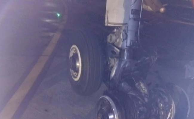 नागपुर से मुंबई पहुंची एयर इंडिया की फ्लाइट का टायर फटा, कुछ मुसाफिर घायल