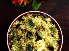 Vangi Bath Recipe: How to Make this South Indian Brinjal Rice Vangi Bath Recipe: How to Make this South Indian Brinjal Rice