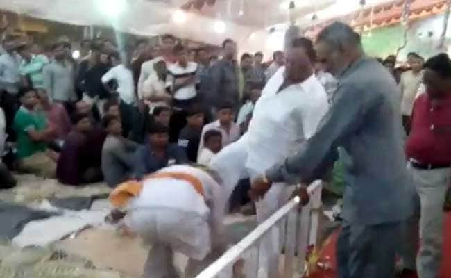 Gujarat BJP Lawmaker Allegedly Seen 'Kicking' Elderly Man; He Denies It