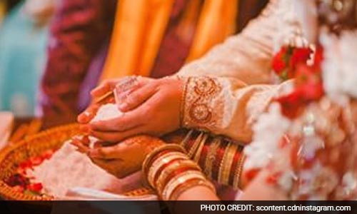 ...ताकि आपकी मॉनसून वेडिंग में खलल न डाल पाए बारिश