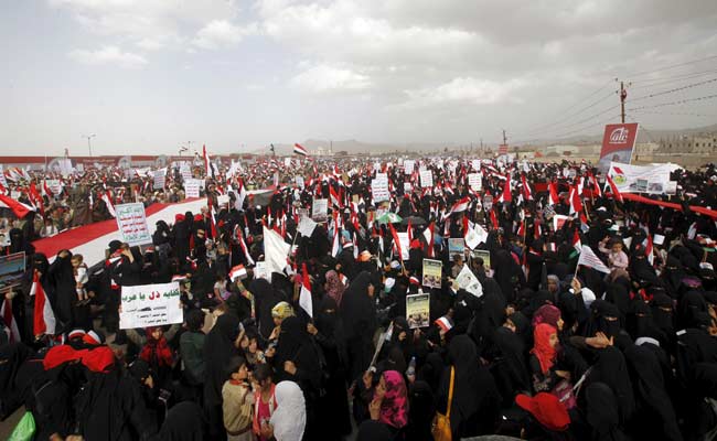 Tens Of Thousands Of Yemenis Mark A Year Of War, Denounce Saudi-Led Offensive