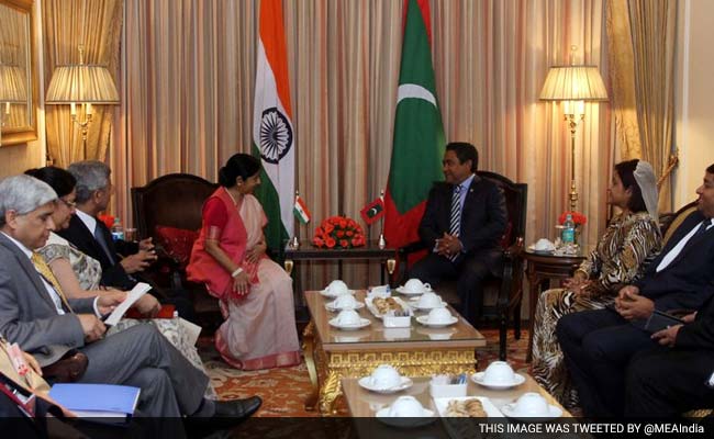 Union Minister Sushma Swaraj Meets Maldivian President