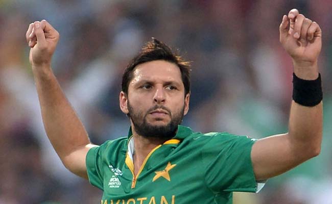 नाम वाली शर्ट पहनने के कारण चर्चा में आए भारतीय फैन ने कहा-शाहिद अफरीदी से मिलना चाहता हूं..