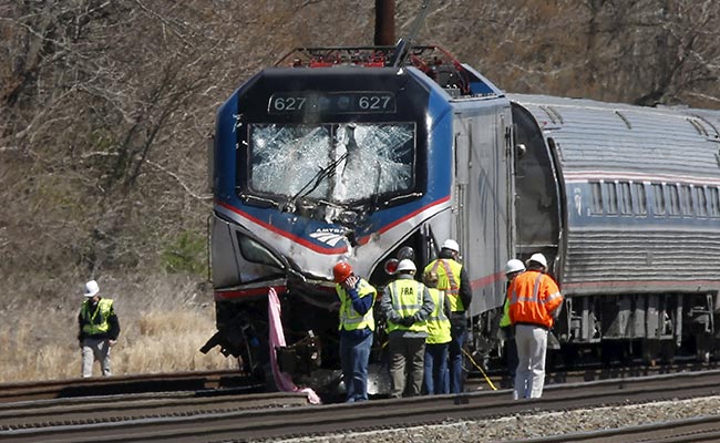 Amtrak Train Struck Backhoe At 106 Mph: 2 Killed On Track