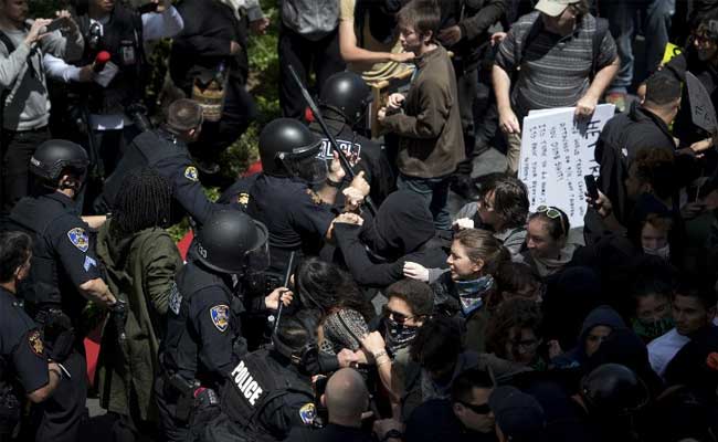 Anti-Trump Protests Break Out For Second Day In California