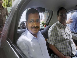 Arvind Kejriwal Carpools As Odd-Even Rule Is Put To Test Arvind Kejriwal Carpools As Odd-Even Rule Is Put To Test