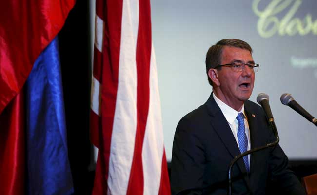 US Defence Chief Offers Iraq More Help, Possibly Troops, Say Officials