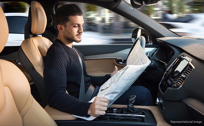 Los autos sin conductor tienen muchas tecnologías inteligentes que ayudan a mantenerlos seguros