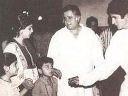 Spot Ranbir Kapoor in Amitabh Bachchan's <i>Ajooba</i> Photo Spot Ranbir Kapoor in Amitabh Bachchan's <i>Ajooba</i> Photo