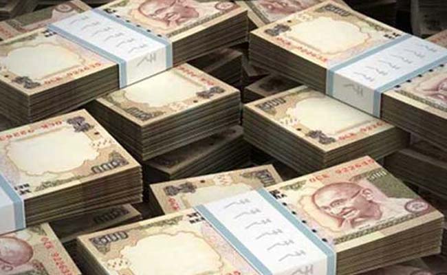 Rs 45 Lakh In Old Notes Seized From Car In Puducherry