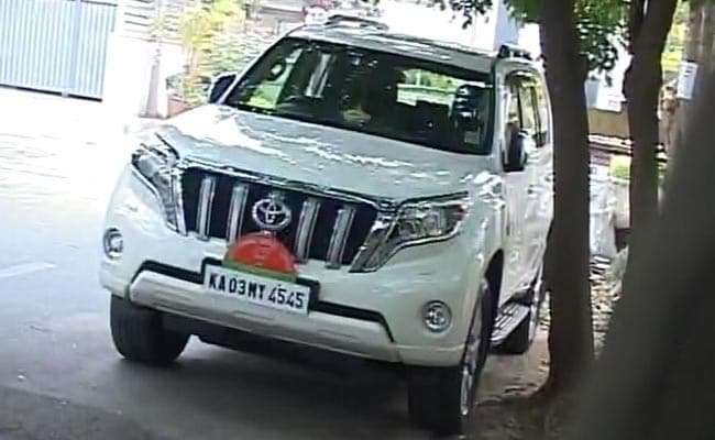 विवाद के बाद येदियुरप्पा ने कार मालिक को लौटाई 'उधार की' SUV