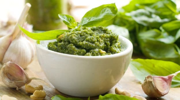 cashew pesto 625