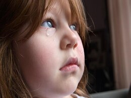Want Your Baby To Cry Less? Try Baby-Wearing: Know All About It Want Your Baby To Cry Less? Try Baby-Wearing: Know All About It