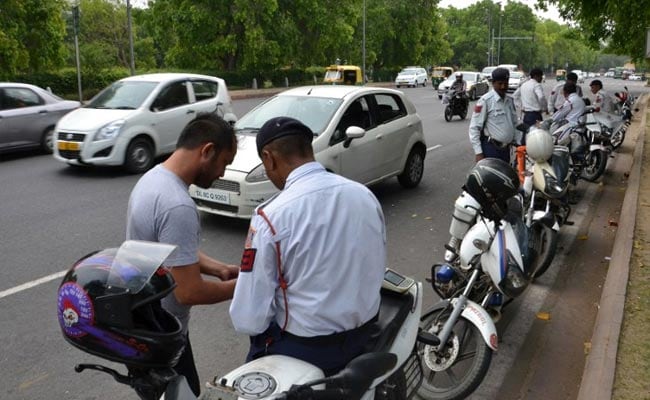 delhi traffic checking afp