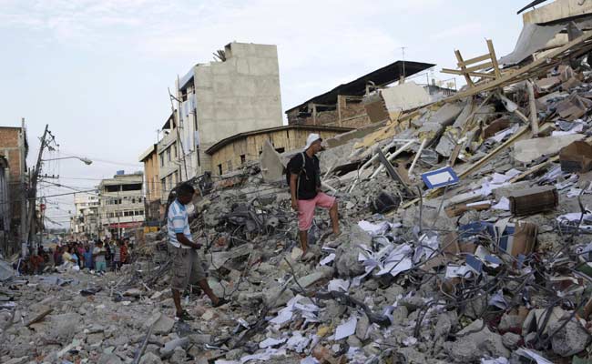 Ecuador Earthquake Survivors Tell Harrowing Tales, Mourn Dead