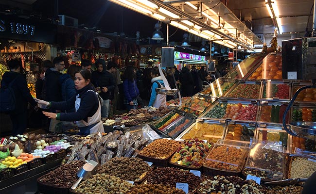 मेरी छुट्टियां : बार्सिलोना में लूटे जाने के बाद क्यूबा में हुई पूछताछ