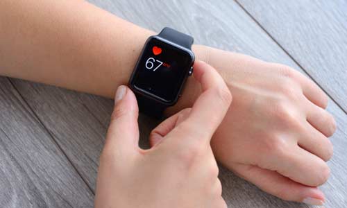 Fitness Experts See Wearable Technology, Group Fitness And HIIT Leading 2019 Trends