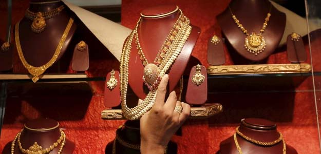 Rally Keeps Gold Buyers At Bay; Indian Discounts Widen