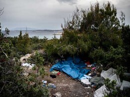 New Clashes On Greek 'Hotspot' Island Ahead Of Planned Migrant Returns New Clashes On Greek 'Hotspot' Island Ahead Of Planned Migrant Returns