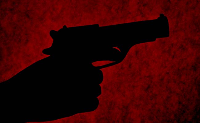 दिल्ली : कपड़ा कारोबारी की गोली मारकर हत्या, CCTV फुटेज की मदद से आरोपियों को ढूंढ रही पुलिस