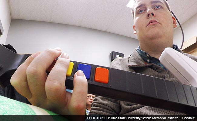 Breakthrough Brain Chip Gives Paralyzed Man Ability To Hold Cup, Play Guitar Hero