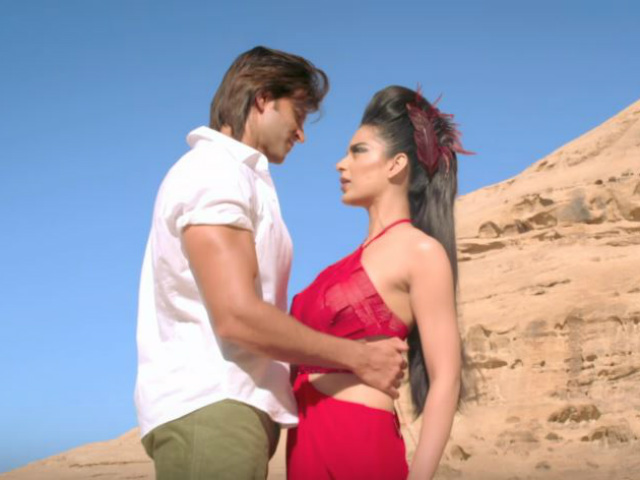 Kangana, Hrithik Give Peace a Chance. Friends Are 'Intervening'