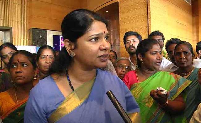 Kanimozhi Taken Into Custody During Protest