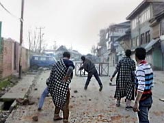 A Week After Firing, Kashmir's Handwara fights To Remove Army Bunker