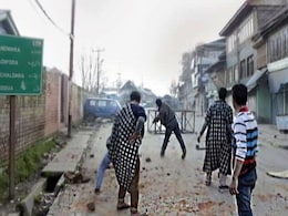 A Week After Firing, Kashmir's Handwara fights To Remove Army Bunker A Week After Firing, Kashmir's Handwara fights To Remove Army Bunker