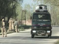 जम्मू-कश्मीर के कुपवाड़ा में सुरक्षाबलों के साथ हुई मुठभेड़ में आतंकवादी ढेर