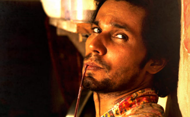 फिल्म रिव्यू : गंभीर विषय पर बनी 'लाल रंग' दर्शकों को बोर नहीं करती