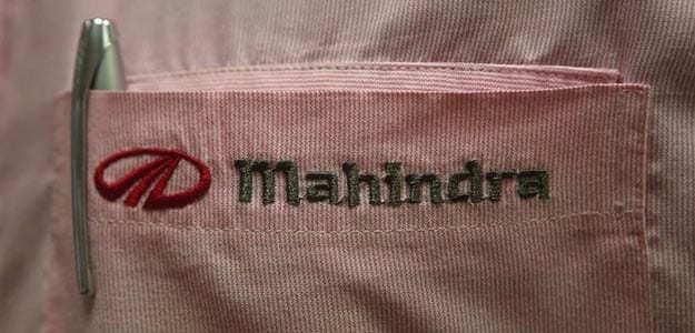 Mahindra Finance Shares Fall 14% Amid RBI Order