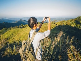 'Selfie Elbow' Becoming New Medical Condition 'Selfie Elbow' Becoming New Medical Condition