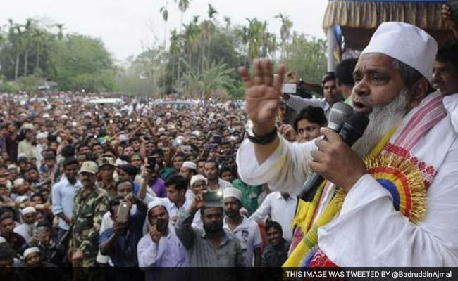 असम : भाजपा को रोकने के लिए अजमल धर्मनिरपेक्ष दलों के तीसरे मोर्चे के पक्ष में