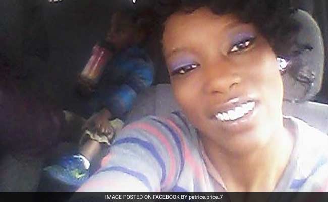 कार की सीट के नीचे रखी गन निकालकर बच्‍चे ने खेल-खेल में किया फायर, मां की मौत